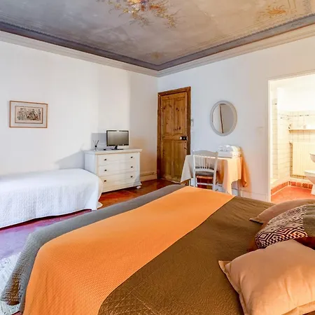 La Maison D 'Ore Guest house Collias